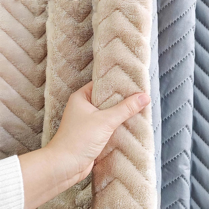 Rideau thermique polaire 3 couches à chevrons – Beige – détail tissu