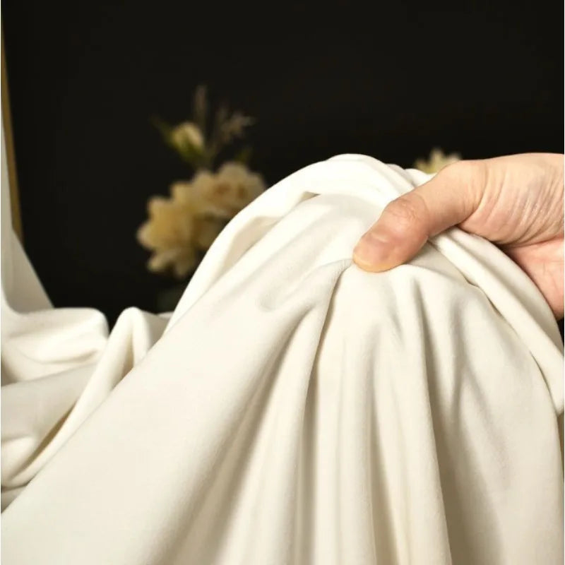 Rideau velours blanc cassé – Blanc cassé – détail tissu