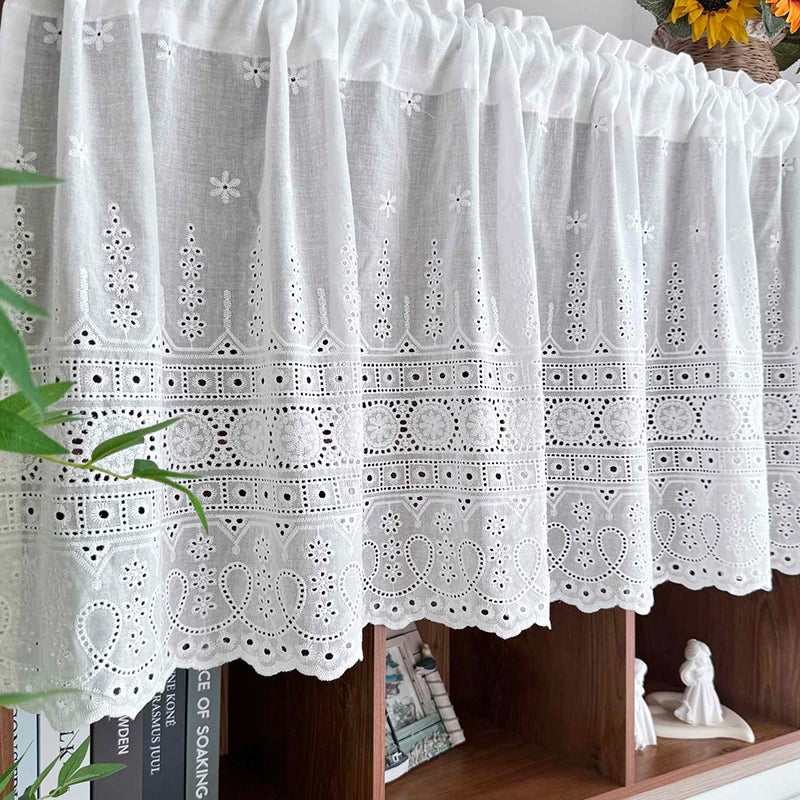 Brise-bise blanc brodé à fleurs – Blanc – à qualifier