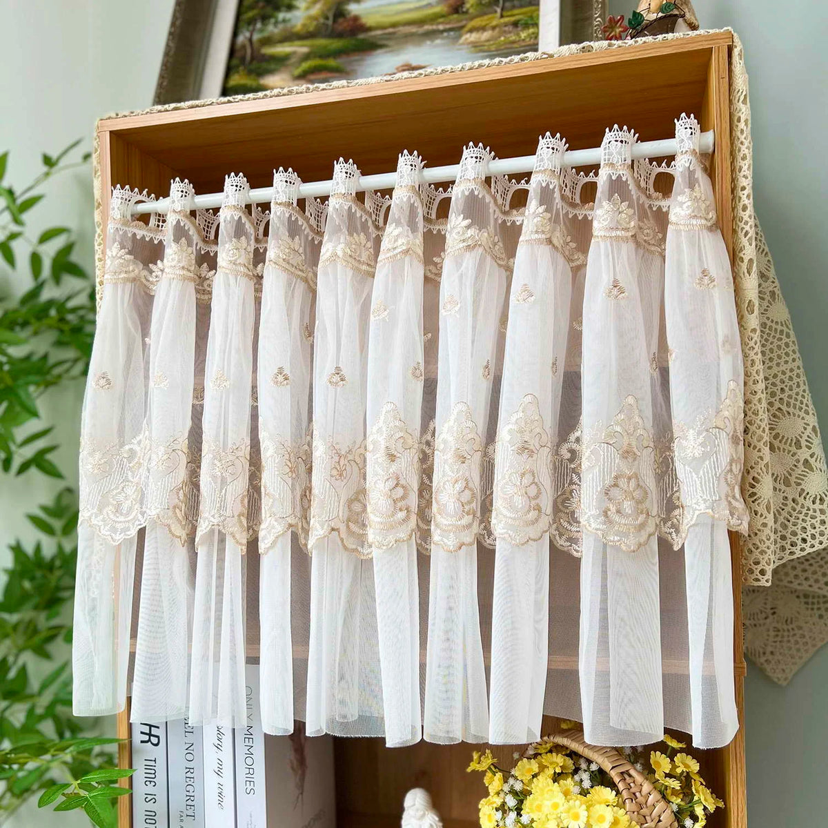 Brise-bise tulle et bandeau brodé beige – Blanc cassé / beige – image de la variante