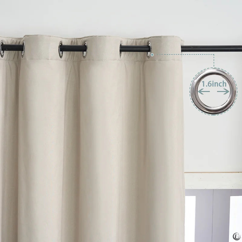 Rideau thermique matelassé 3 niveaux à œillets – détail tête