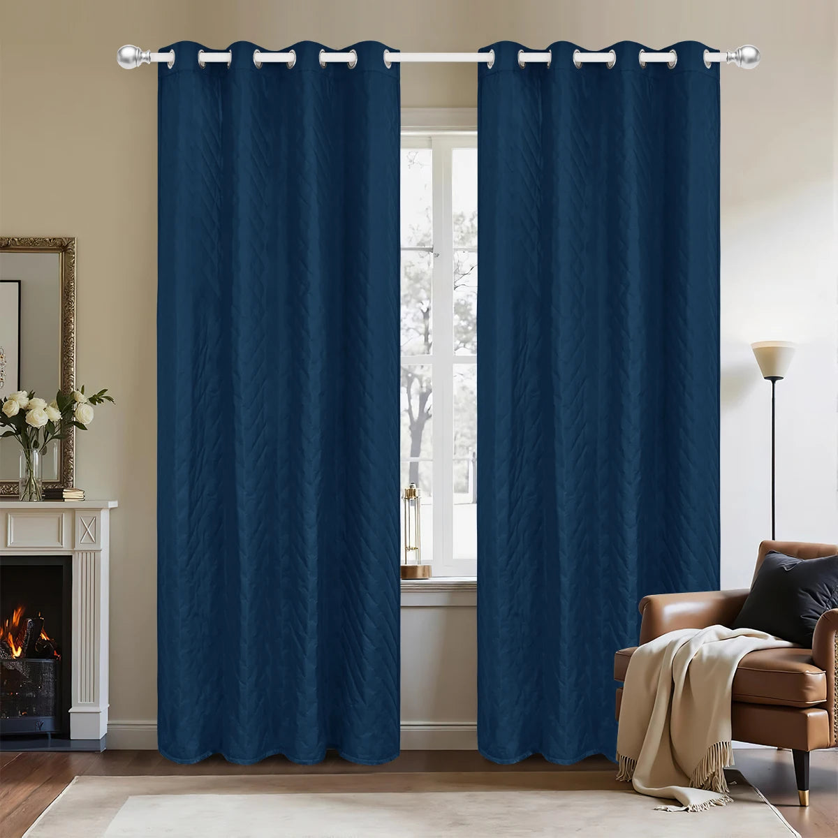 Rideau thermique ouatiné à dos matelassé et œillets – Bleu marine – vue entière