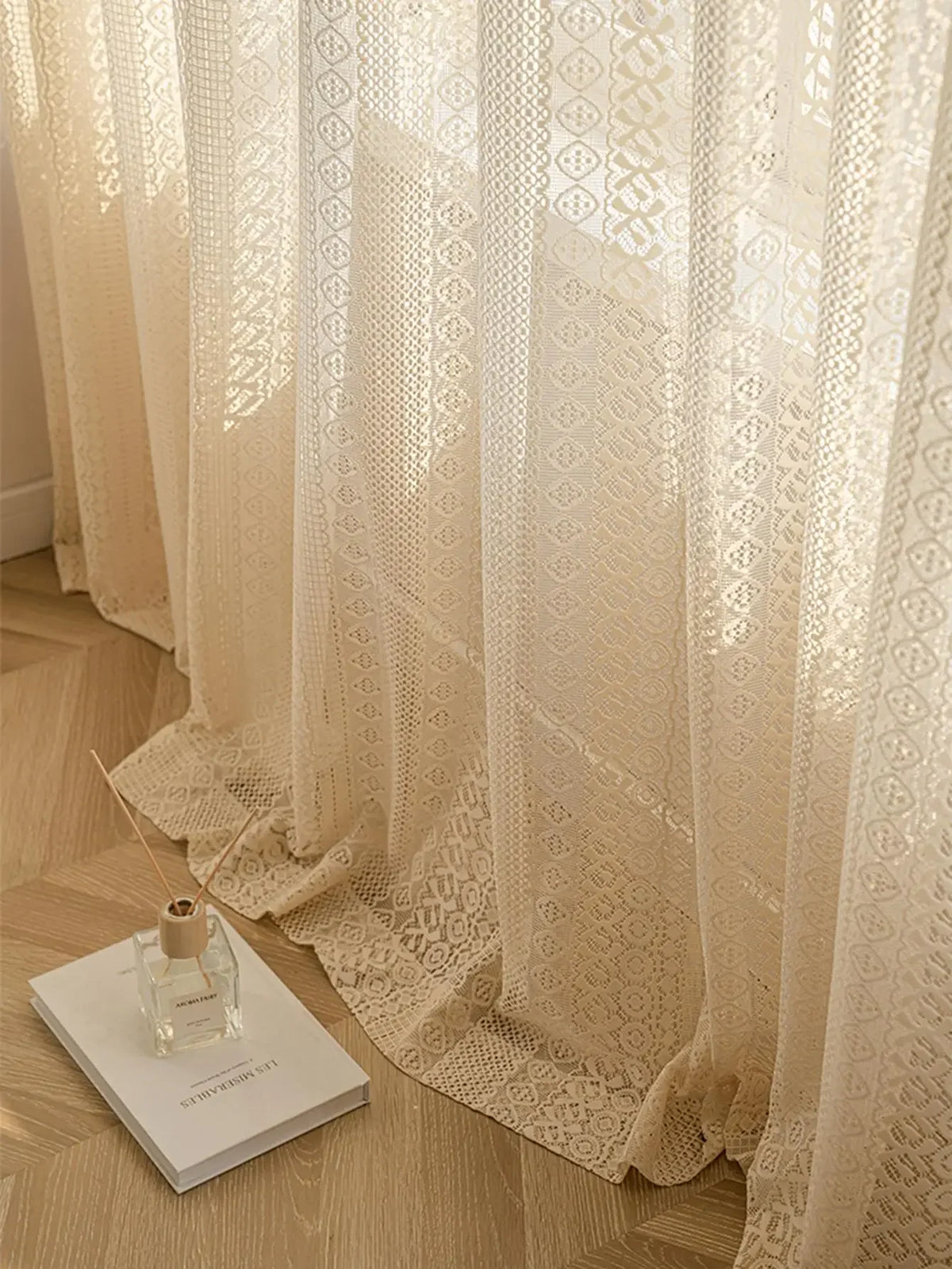 Voilage dentelle à losanges beige – Beige – détail tissu